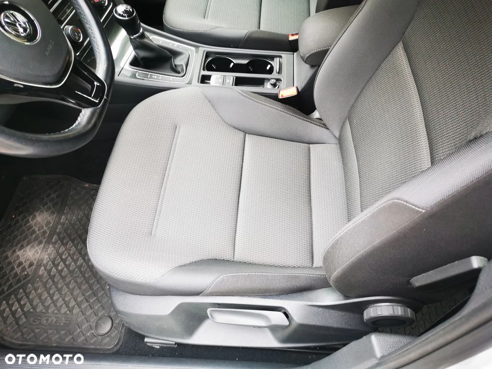 Volkswagen Golf 1.4 TSI (BlueMotion Technology) Comfortline - 22