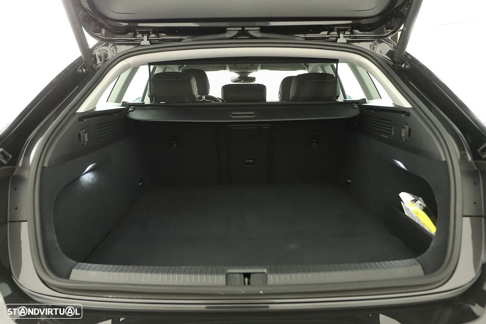 VW Arteon Shooting Brake - 24