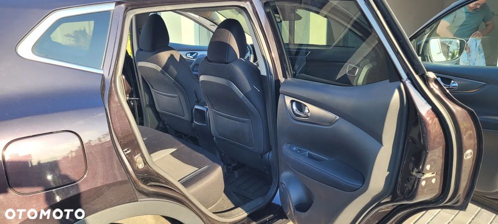 Nissan Qashqai 1.2 DIG-T Acenta EU6 - 10