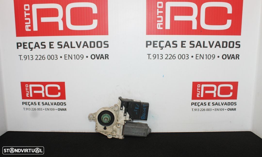 Motor Elevador Vidro Volkswagen Passat - 1