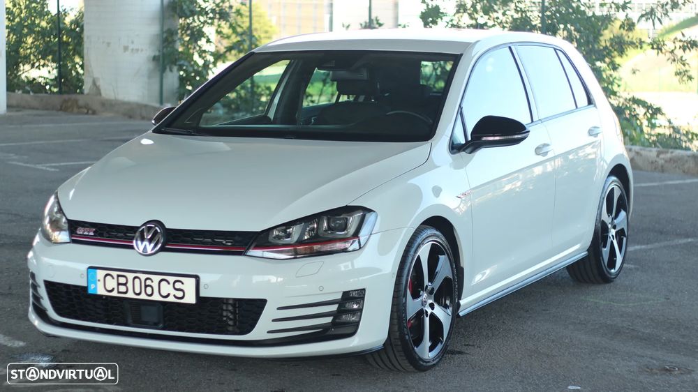 VW Golf GTI Performance BlueMotion DSG - 9