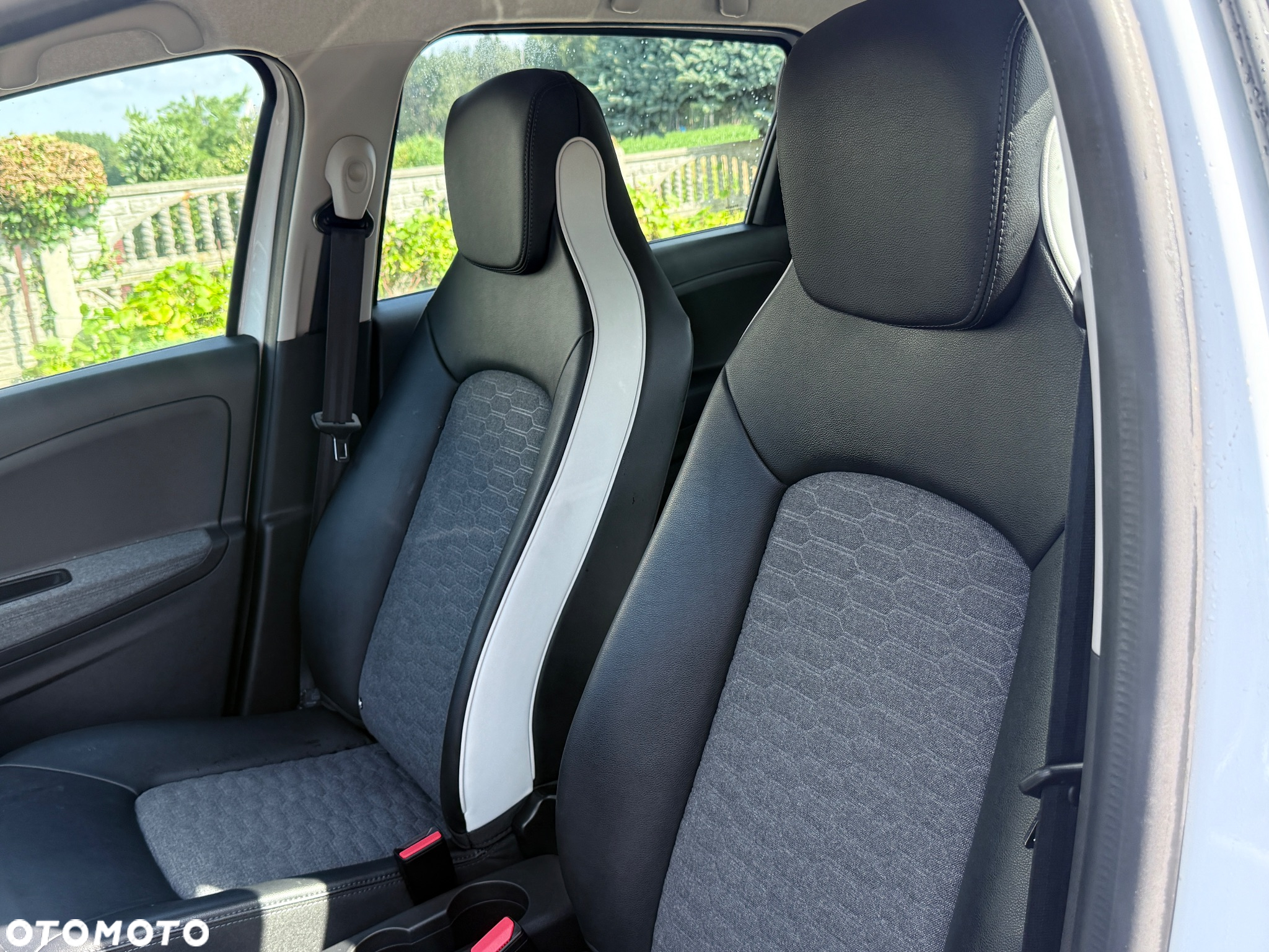 Renault Zoe R135 Z.E 50 Zen - 12