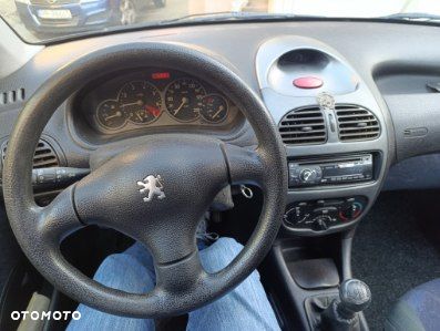 Peugeot 206 - 6