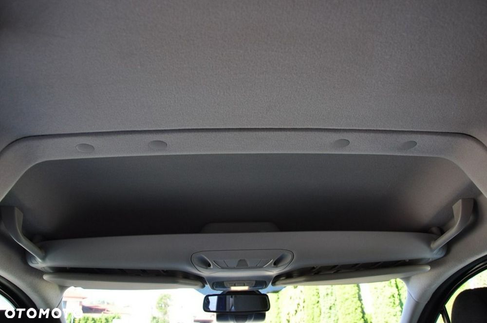 Ford Transit Connect - 31
