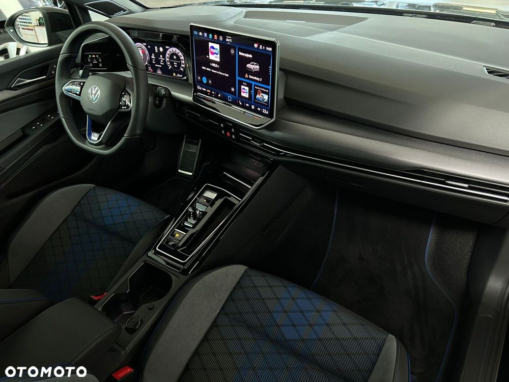 Volkswagen Golf - 13