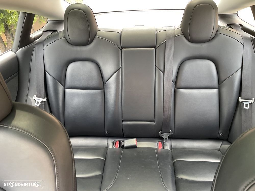 Tesla Model 3 Long Range AWD Dual Motor - 29