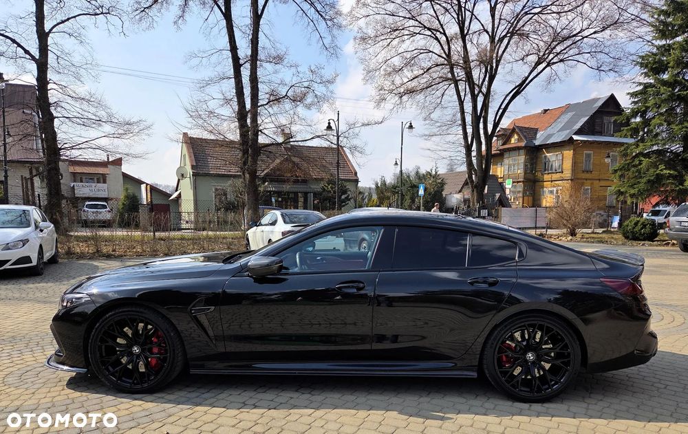 BMW M8 - 9