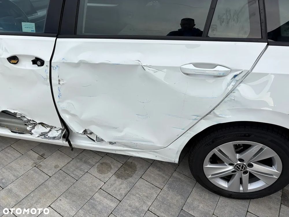 Volkswagen Golf VIII 2.0 TDI Life - 13