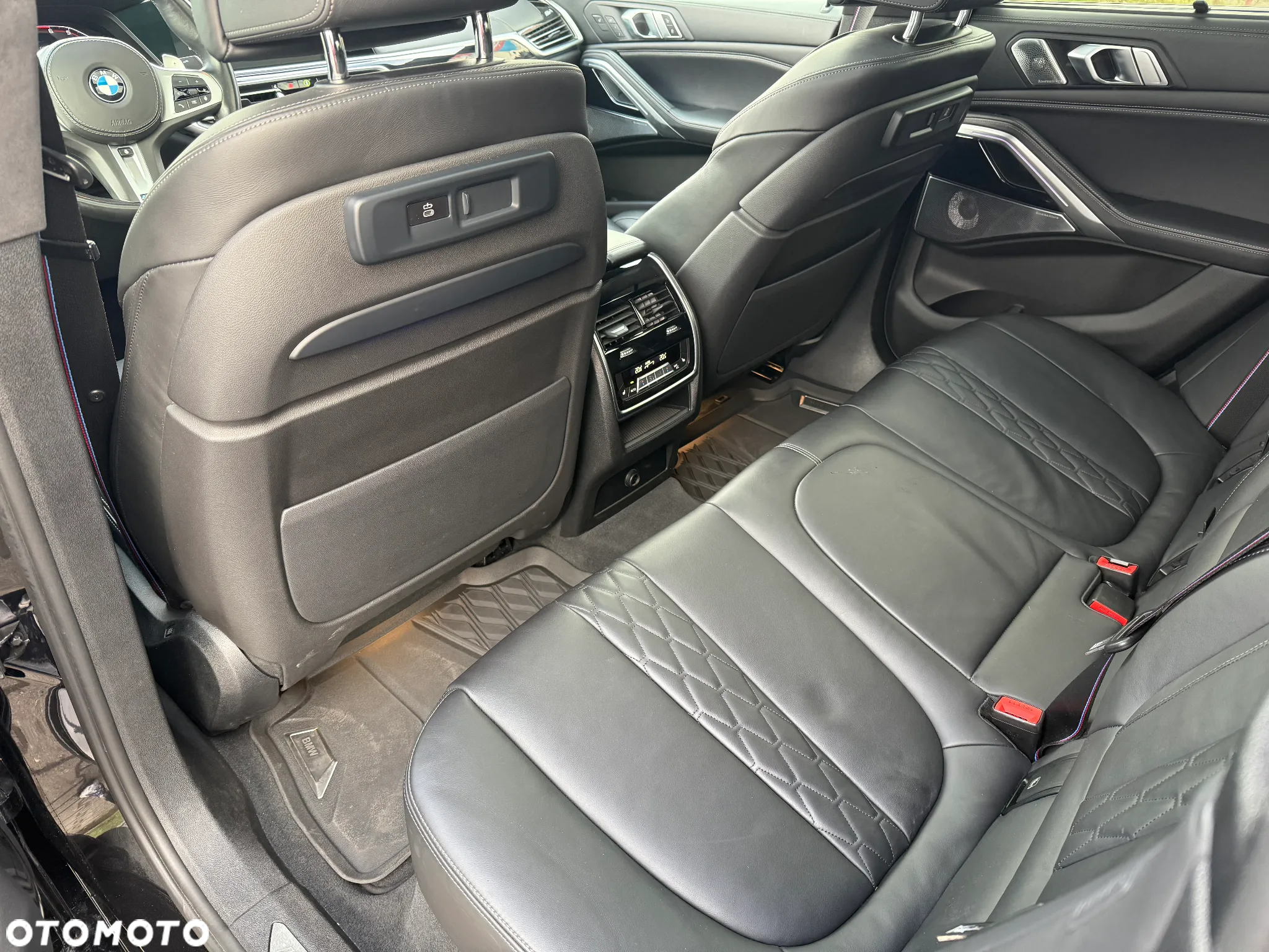 BMW X6M - 25