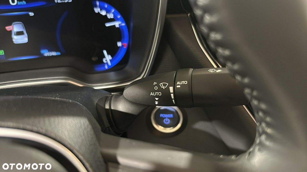 Toyota Corolla - 24