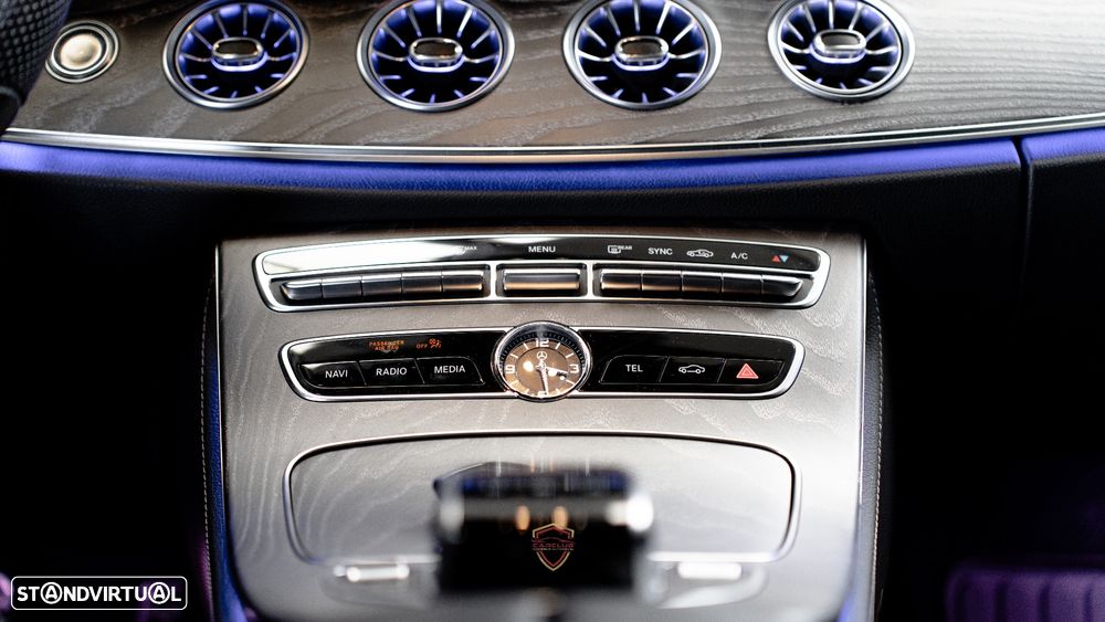 Mercedes-Benz CLS 220 d AMG Line - 32