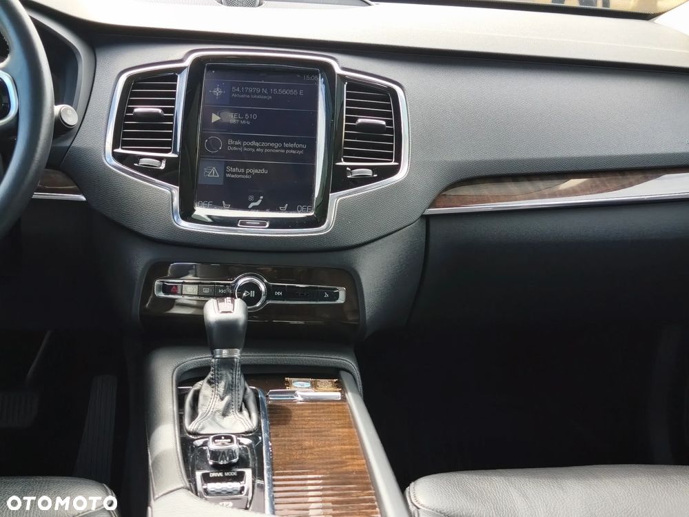 Volvo XC 90 T6 AWD Momentum 7os - 25