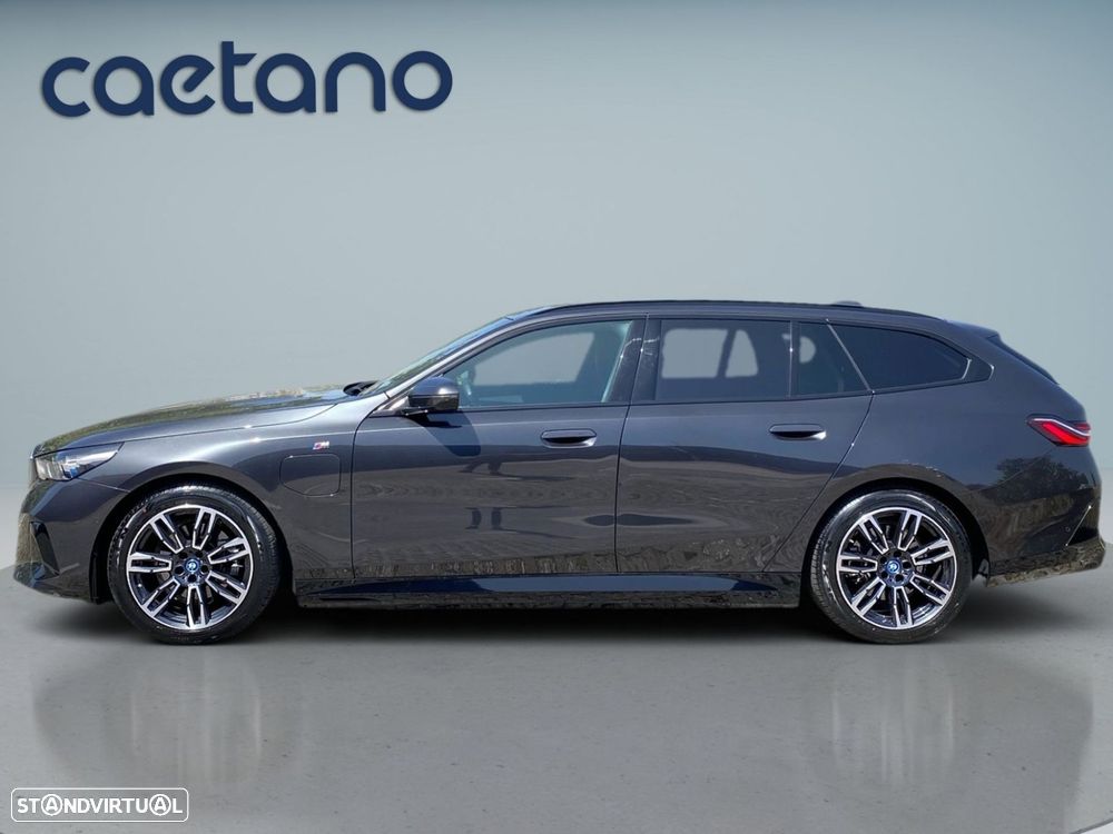 BMW 530 e Pack Desportivo M - 29