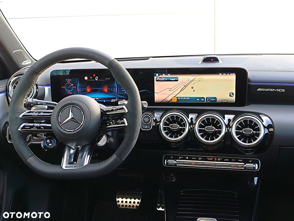 Mercedes-Benz Klasa A 45 S AMG 4-Matic 8G-DCT - 12