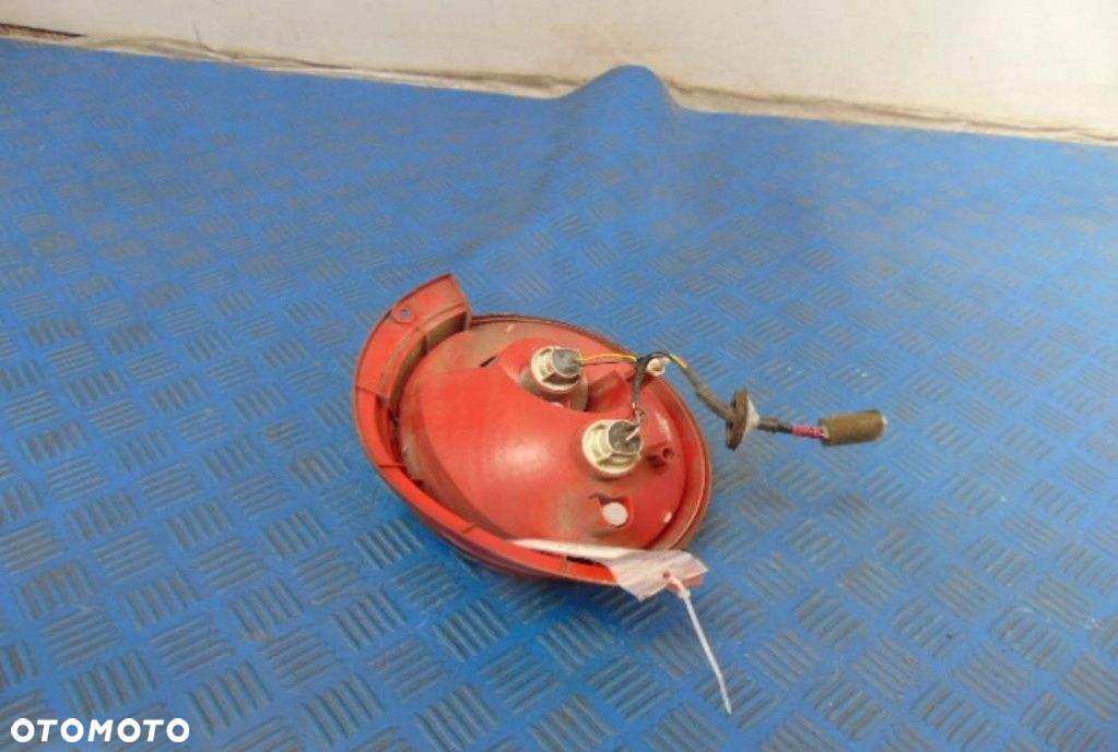 DAEWOO MATIZ LAMPA TYLNA PRAWA - 8