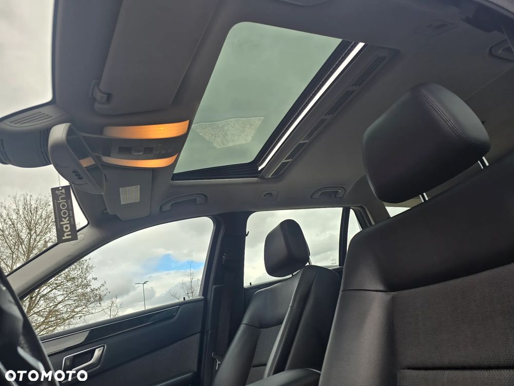 Mercedes-Benz Klasa E 220 CDI DPF BlueEFFICIENCY 7G-TRONIC Avantgarde - 15