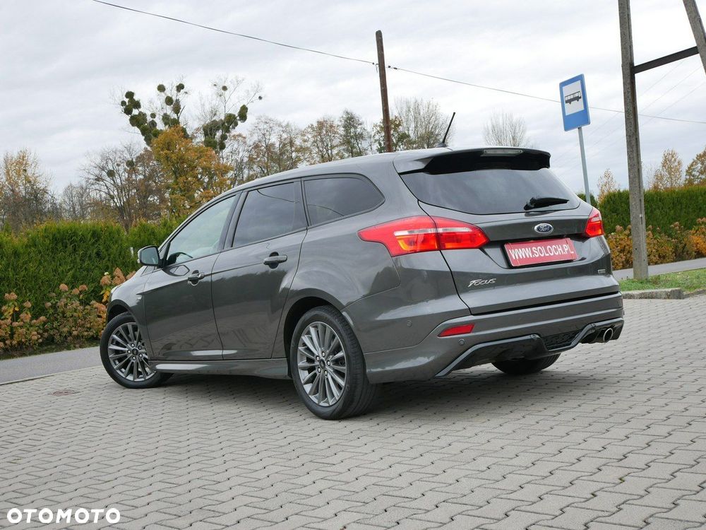 Ford Focus 1.5 EcoBoost Start-Stopp-System ST-Line - 12