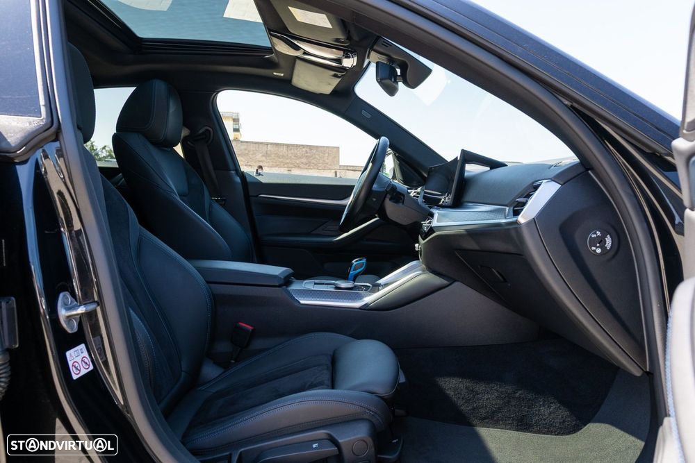 BMW i4 eDrive35 Pack Desportivo M - 18