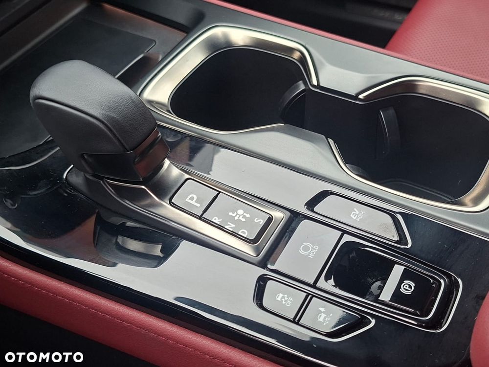 Lexus NX 350h Omotenashi AWD - 25