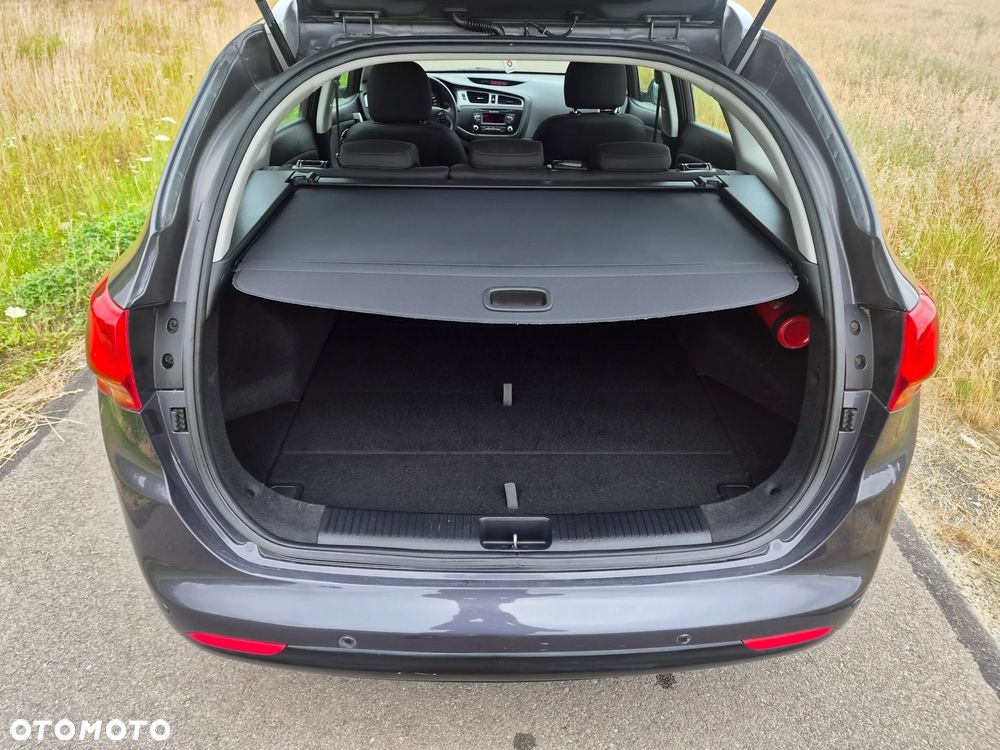 Kia Ceed 1.6 CRDi L - 12