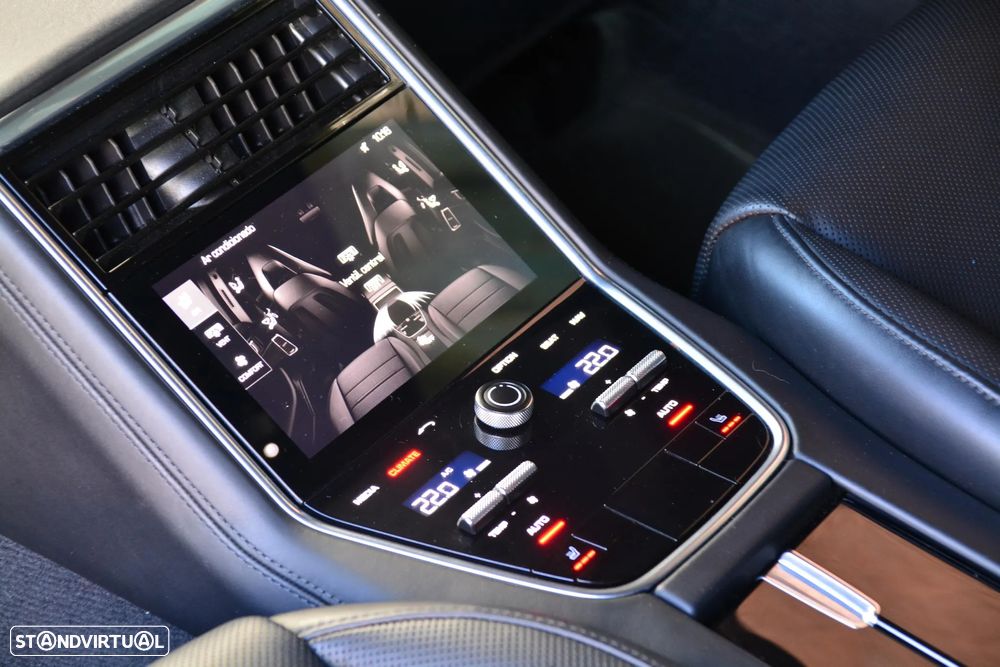 Porsche Panamera 4 S - 42