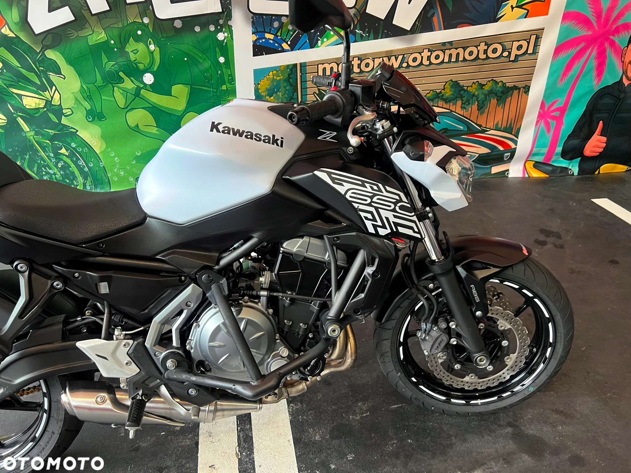 Kawasaki Z 650 - 9