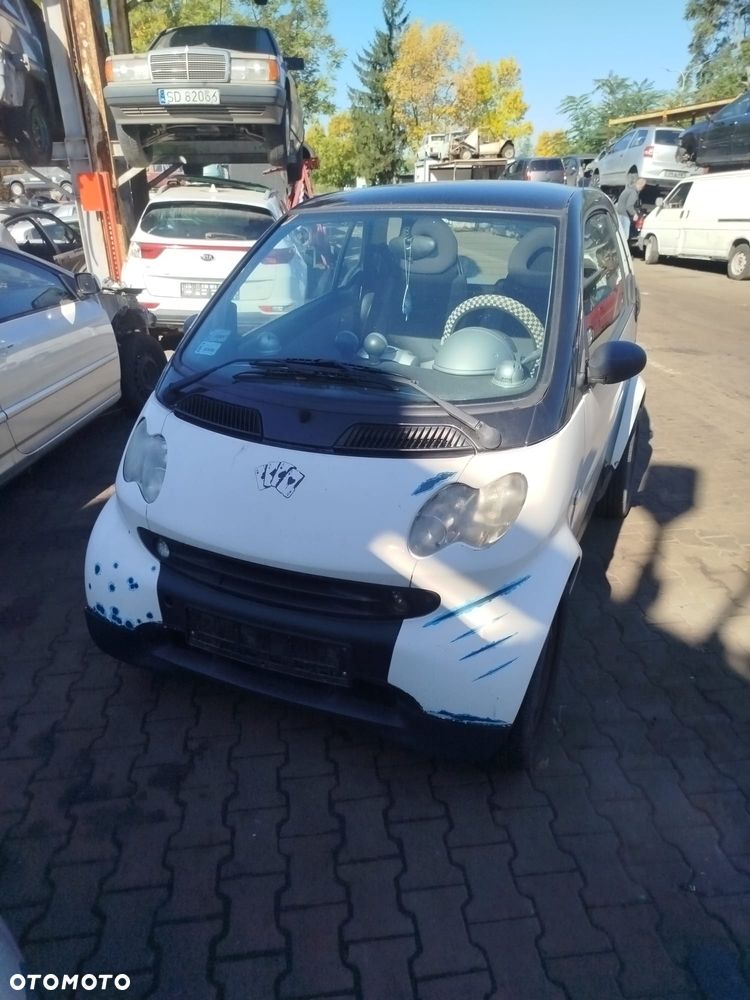 Smart na części.