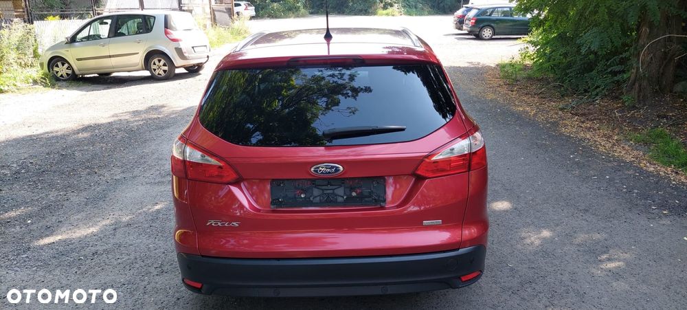 Ford Focus 1.0 EcoBoost Hybrid TITANIUM - 11