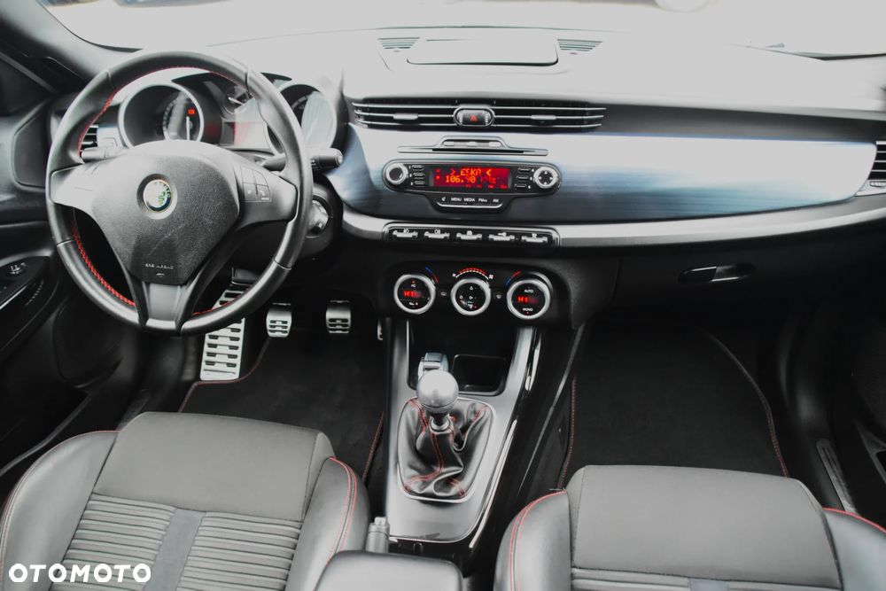 Alfa Romeo Giulietta - 16