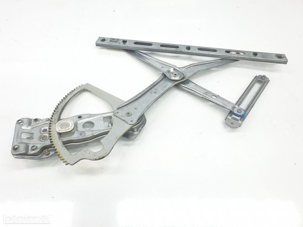 ELEVADOR FRENTE DIREITO MERCEDES-BENZ SLK BM 170 ROADSTER - 1