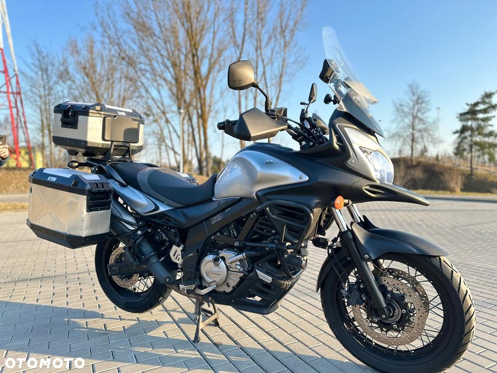 Suzuki V-STROM - 25