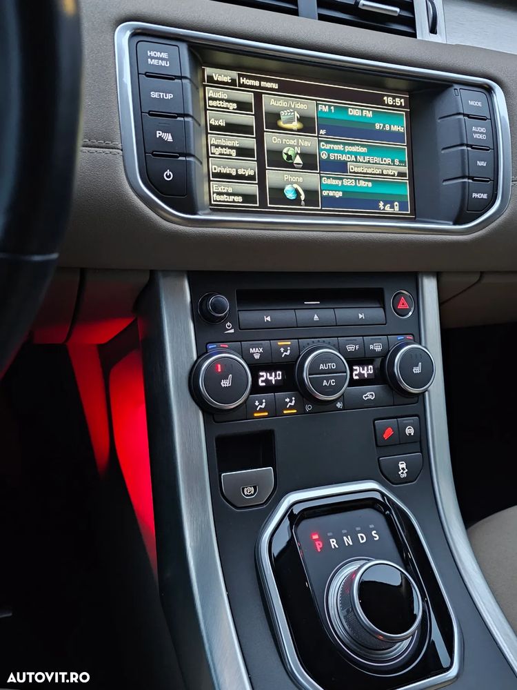 Land Rover Range Rover Evoque - 33