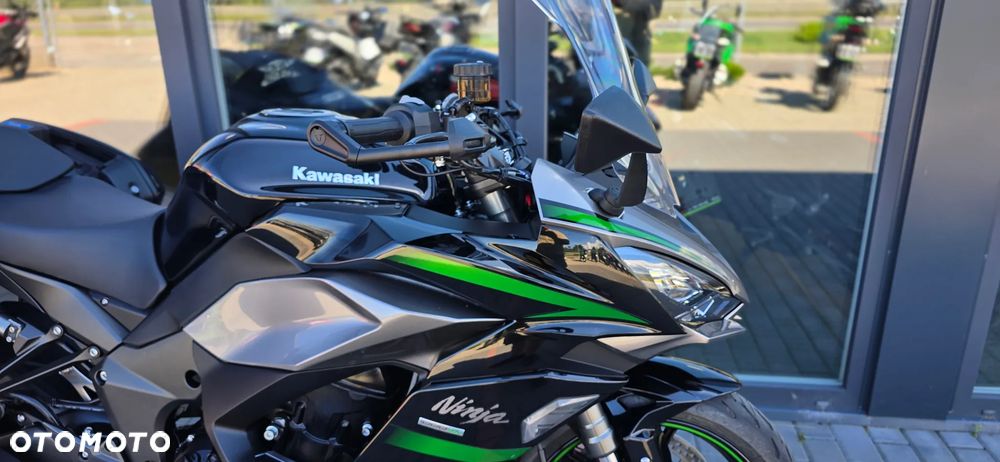Kawasaki Ninja 1000 SX - 10