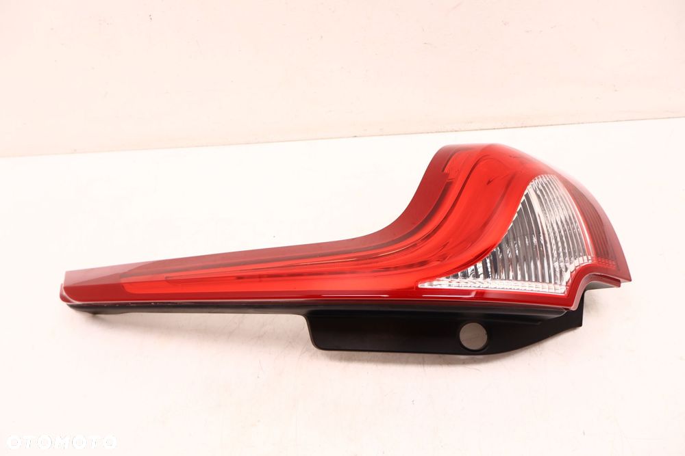 VOLVO XC60 I LIFT LAMPA PRAWA TYŁ 31323035 - 3