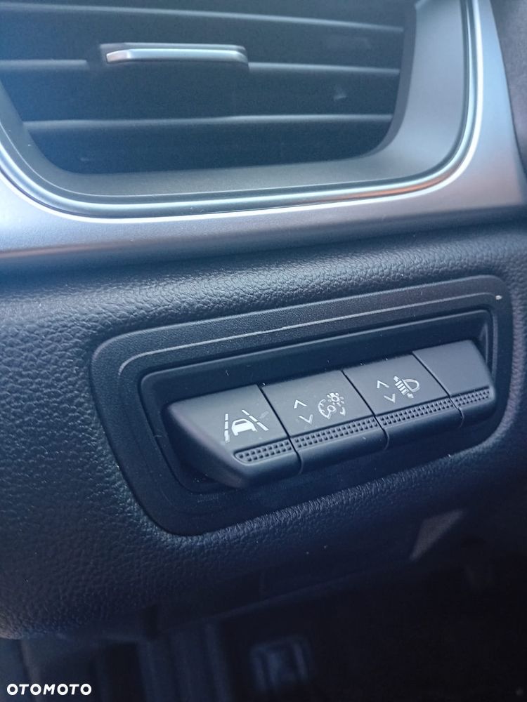 Renault Captur 1.3 TCe Zen EDC - 8