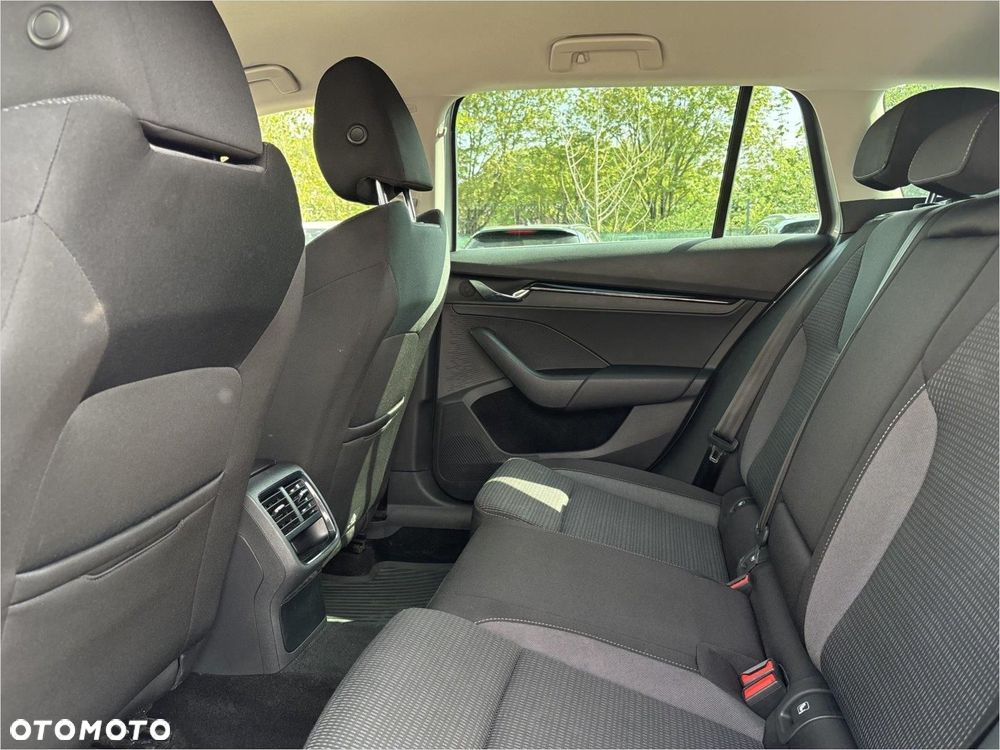 Skoda Octavia 1.5 TSI e-Tec Ambition DSG - 15