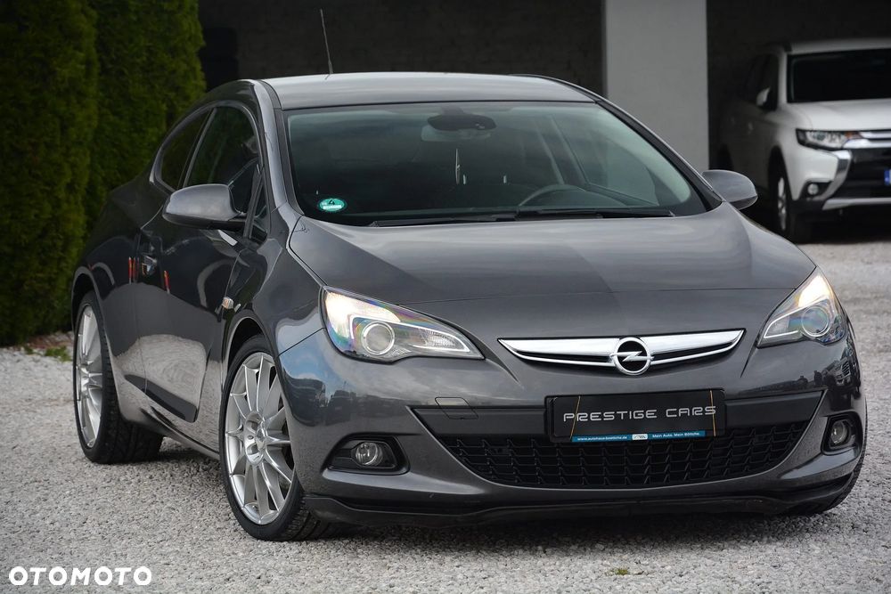 Opel Astra - 1