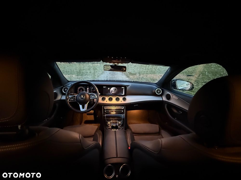 Mercedes-Benz Klasa E 220 d Avantgarde - 11