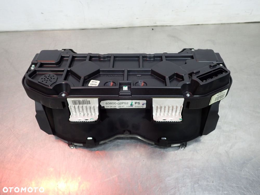 LICZNIK TOYOTA COROLLA E15 - 5