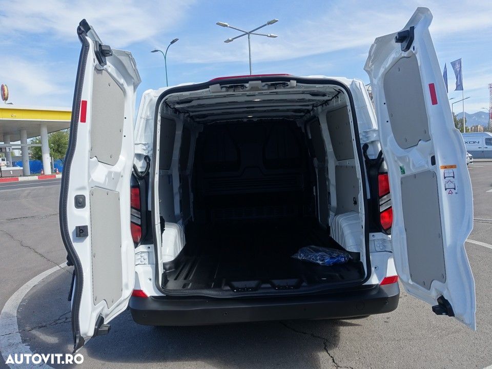 Ford Transit Custom - 14