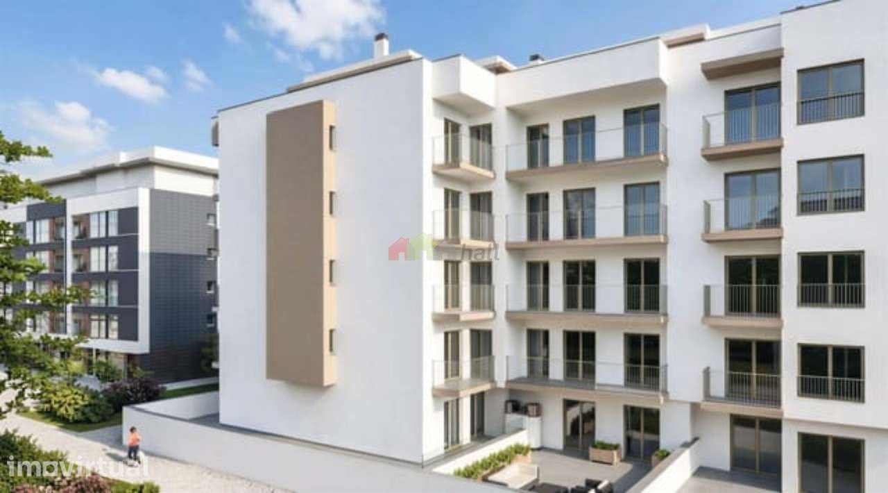 Apartamento T3 com dois Parqueamentos - Montijo - Grande imagem: 2/5