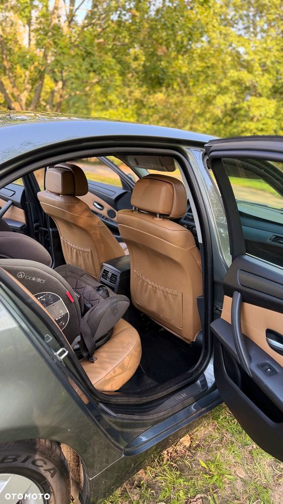 BMW Seria 5 - 8