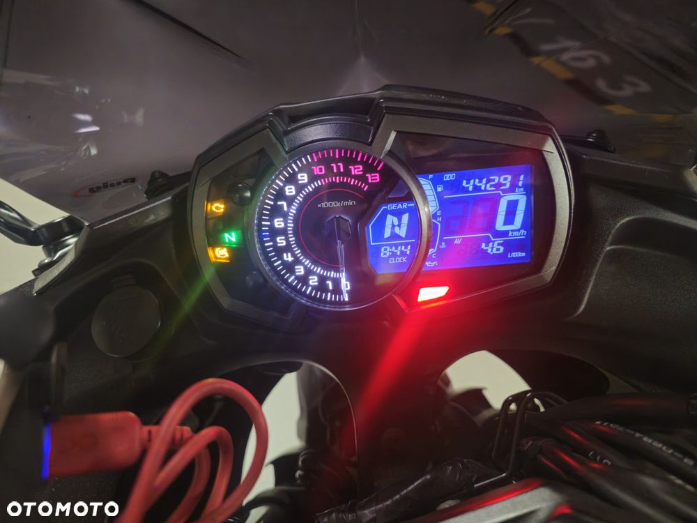 Kawasaki Ninja - 7