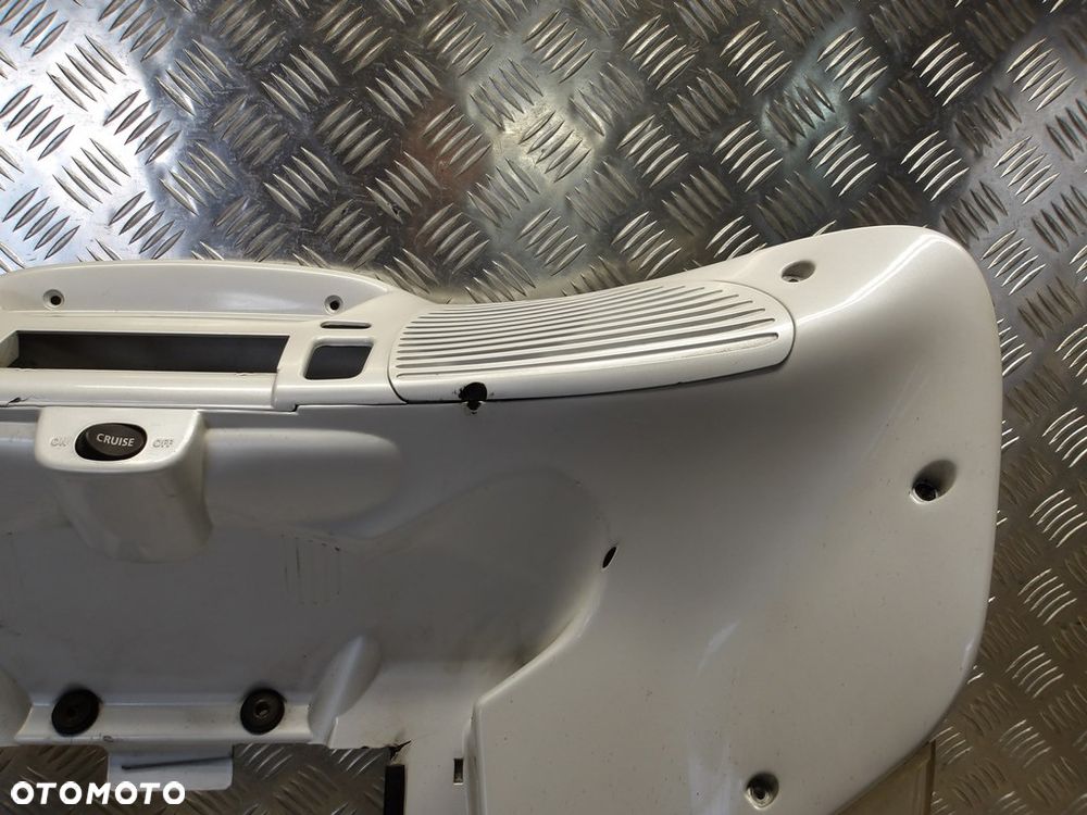 Czasza owiewka przód tylna YAMAHA XVZ 1300 ROYAL STAR VENTURE 99-13r   PN. 4XY-28350-00 - 4