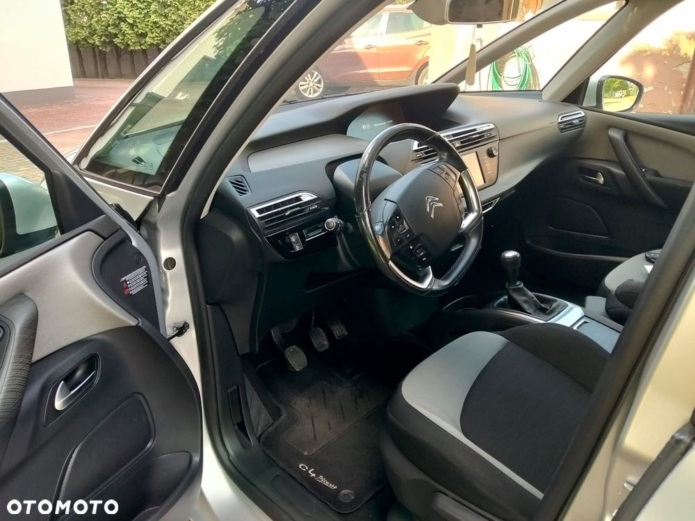 Citroën C4 Picasso - 9