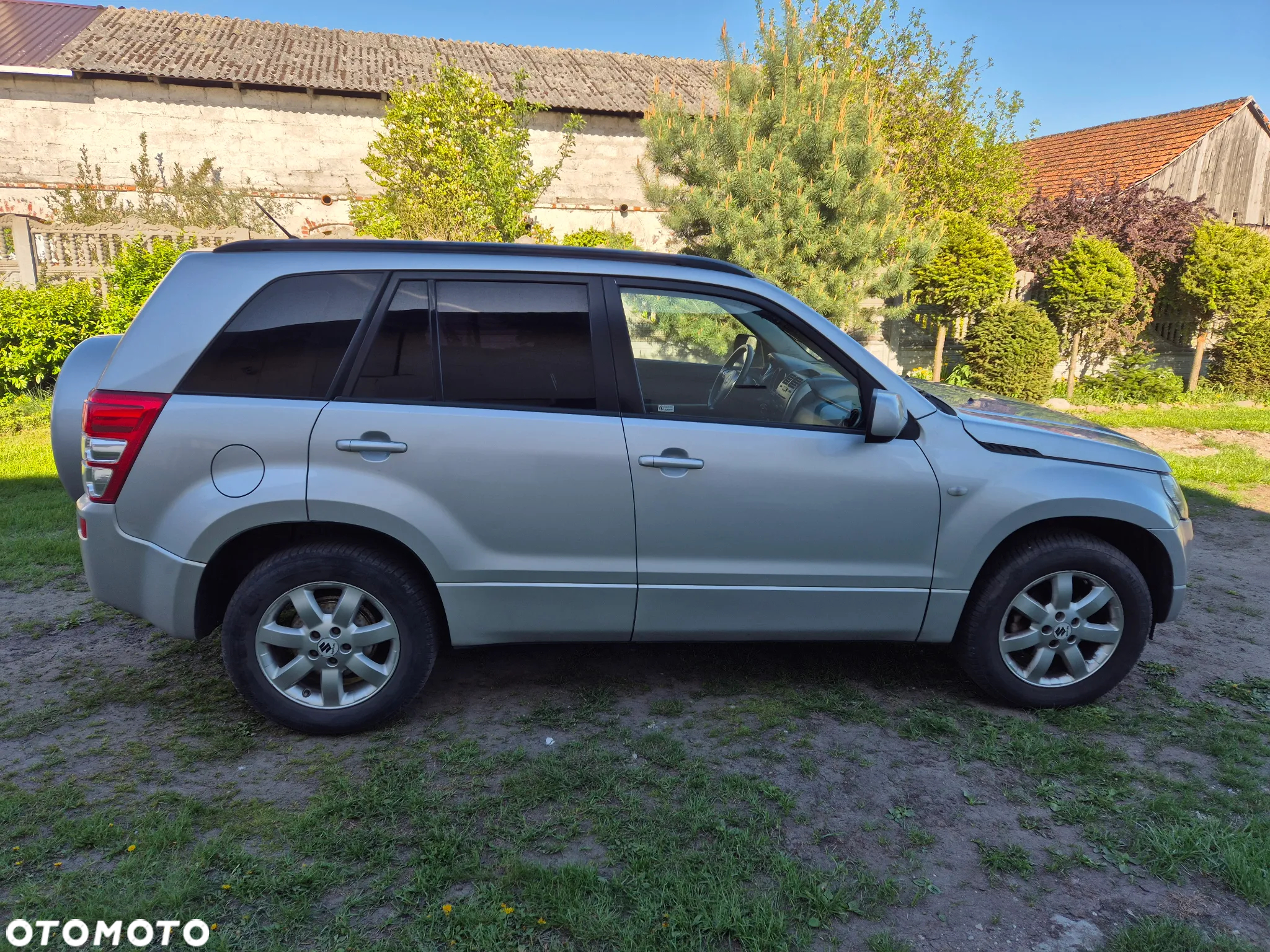Suzuki Grand Vitara - 2