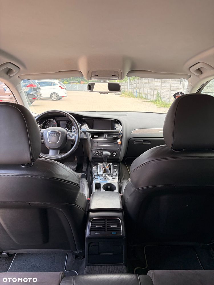 Audi A4 Avant 3.0 TDI Quattro S tronic - 16