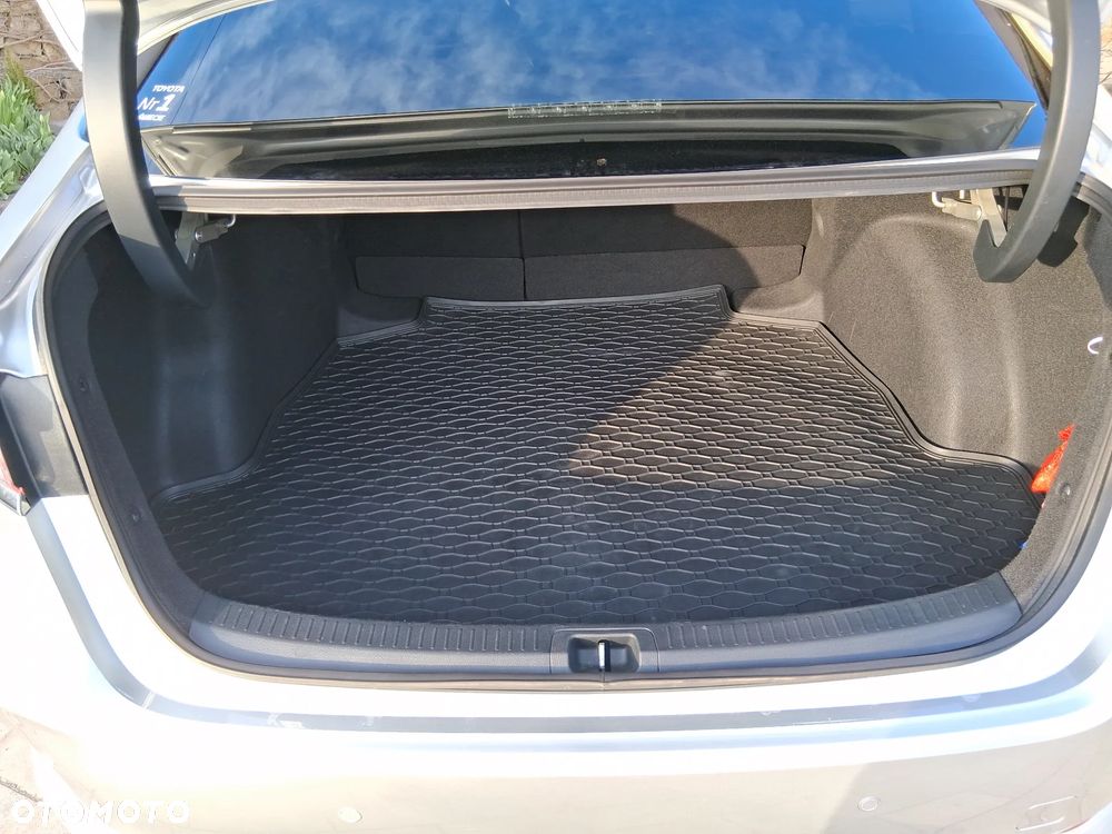 Toyota Corolla 1.8 Hybrid Style - 9