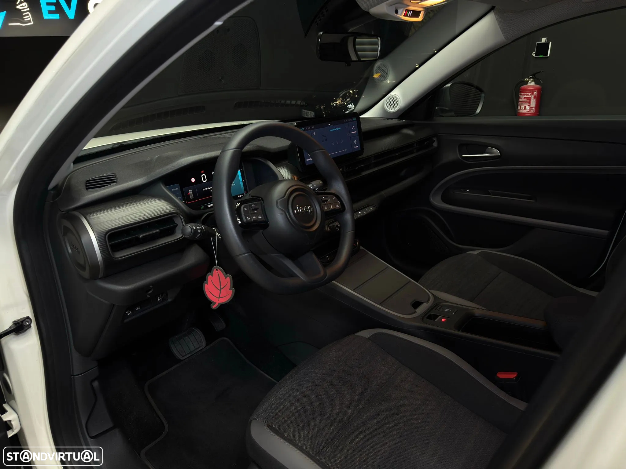 Jeep Avenger 54 kWh Longitude - 14