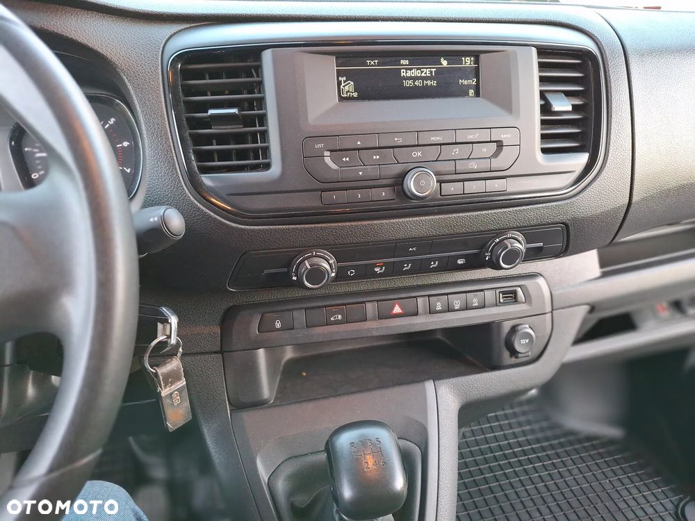 Peugeot Expert  2023r  1.5 HDI  120 KM  Salon PL - 21